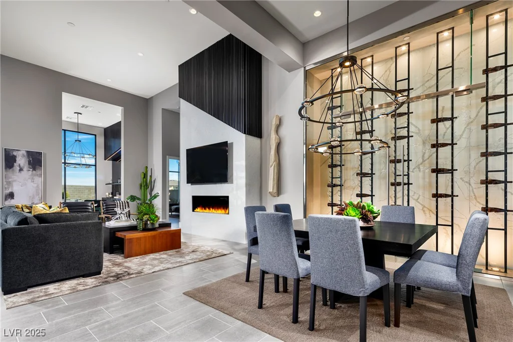 10848 Vista Altura, Las Vegas, NV 89135