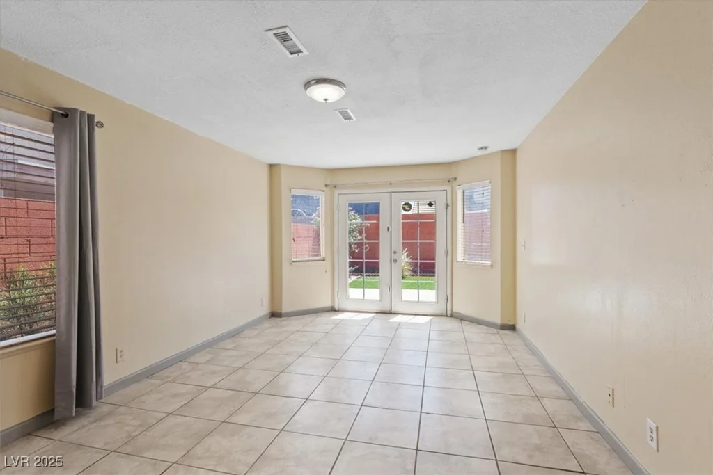 1711 Ember Glow, Las Vegas, NV 89119