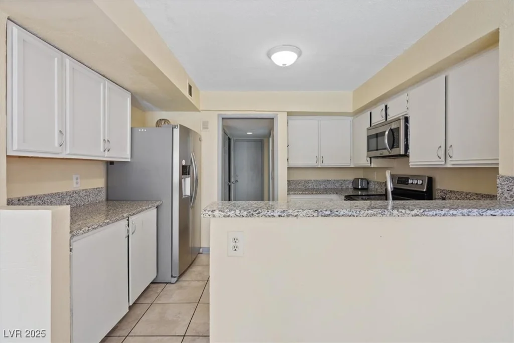 1711 Ember Glow, Las Vegas, NV 89119