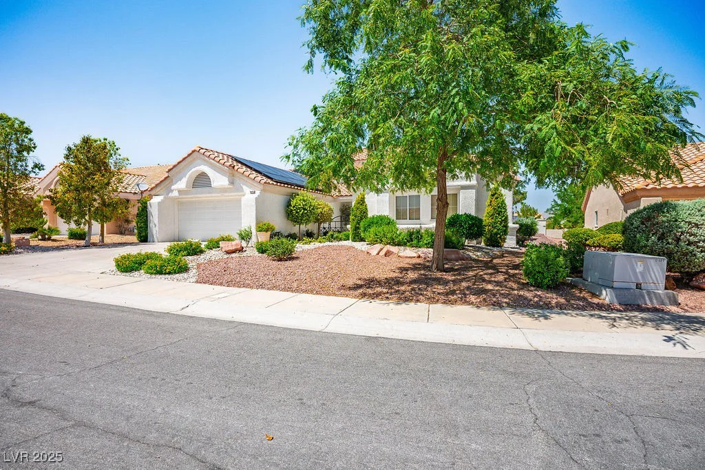9704 Brawley, Las Vegas, NV 89134