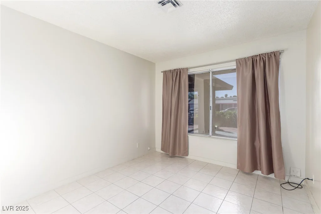 2254 Florence, Las Vegas, NV 89119