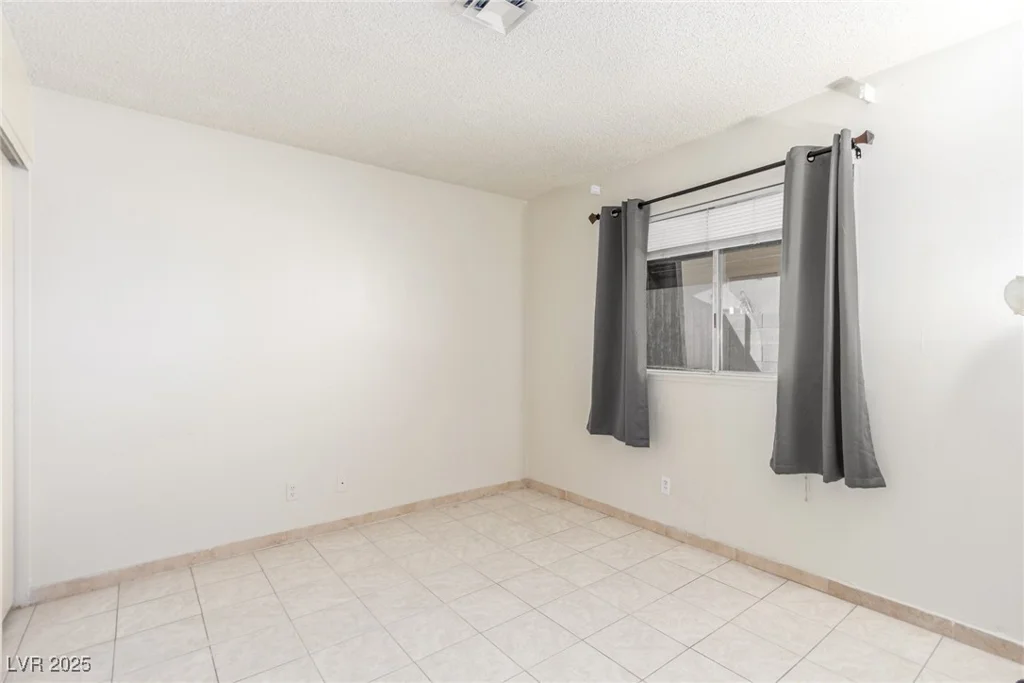 2254 Florence, Las Vegas, NV 89119