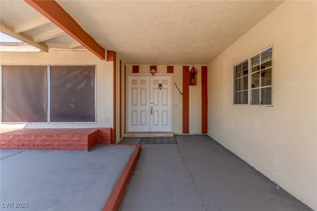 2254 Florence, Las Vegas, NV 89119