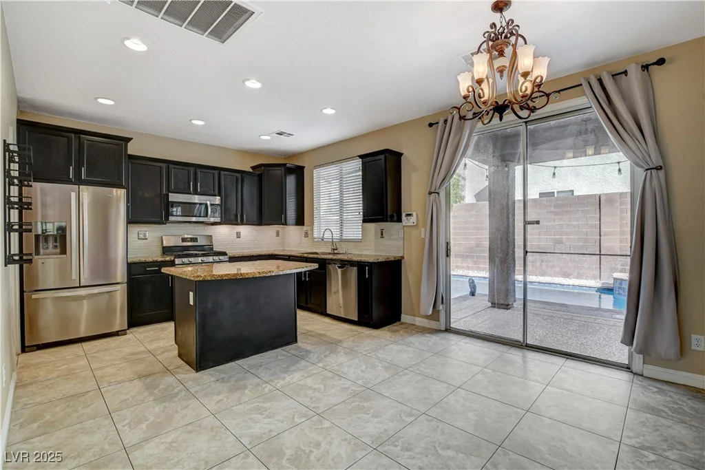 1011 Pecos River, Henderson, NV 89002