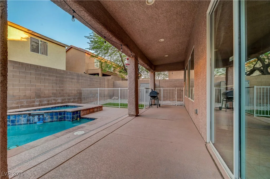 1011 Pecos River, Henderson, NV 89002