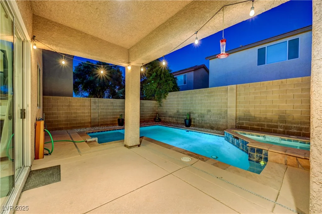 1011 Pecos River, Henderson, NV 89002