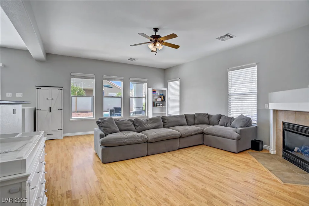229 Wellspring, Las Vegas, NV 89183