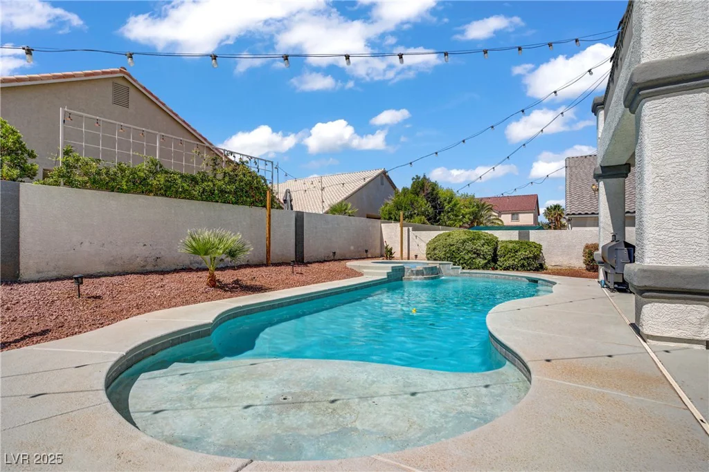 229 Wellspring, Las Vegas, NV 89183
