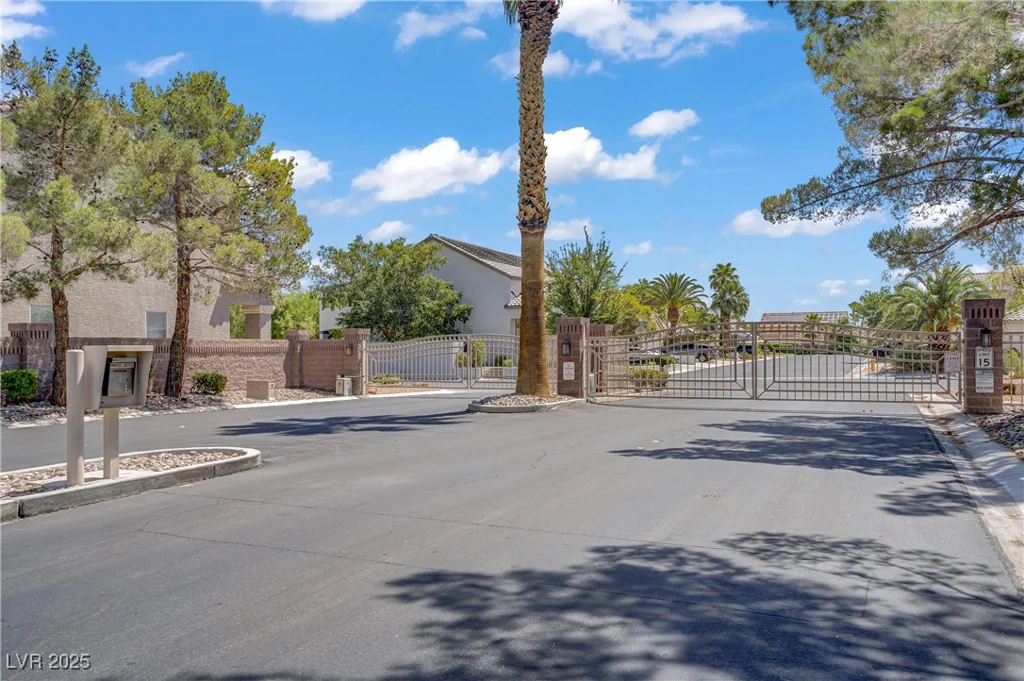 229 Wellspring, Las Vegas, NV 89183
