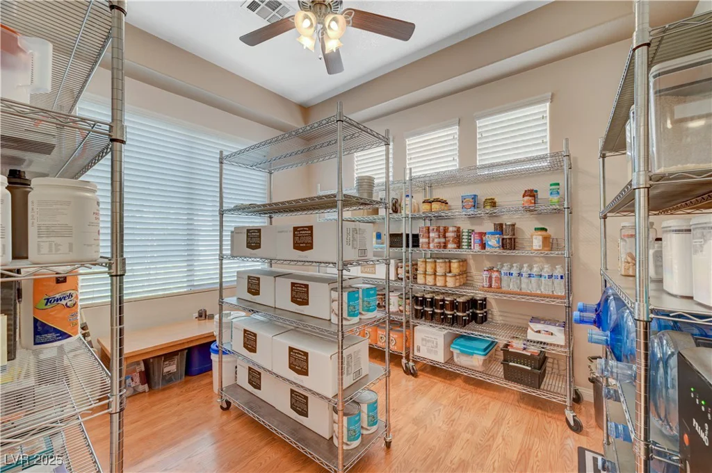 1316 Borderwood, North Las Vegas, NV 89031