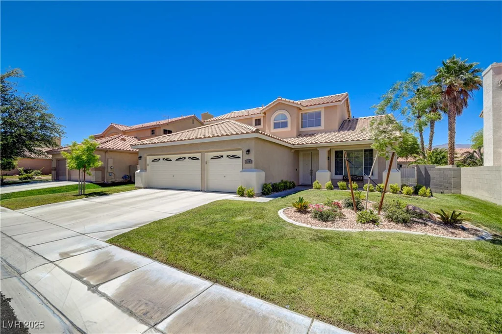 1316 Borderwood, North Las Vegas, NV 89031