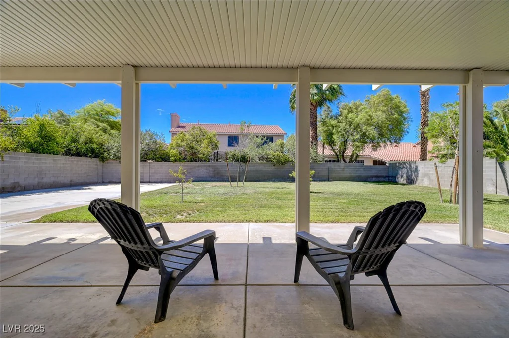 1316 Borderwood, North Las Vegas, NV 89031