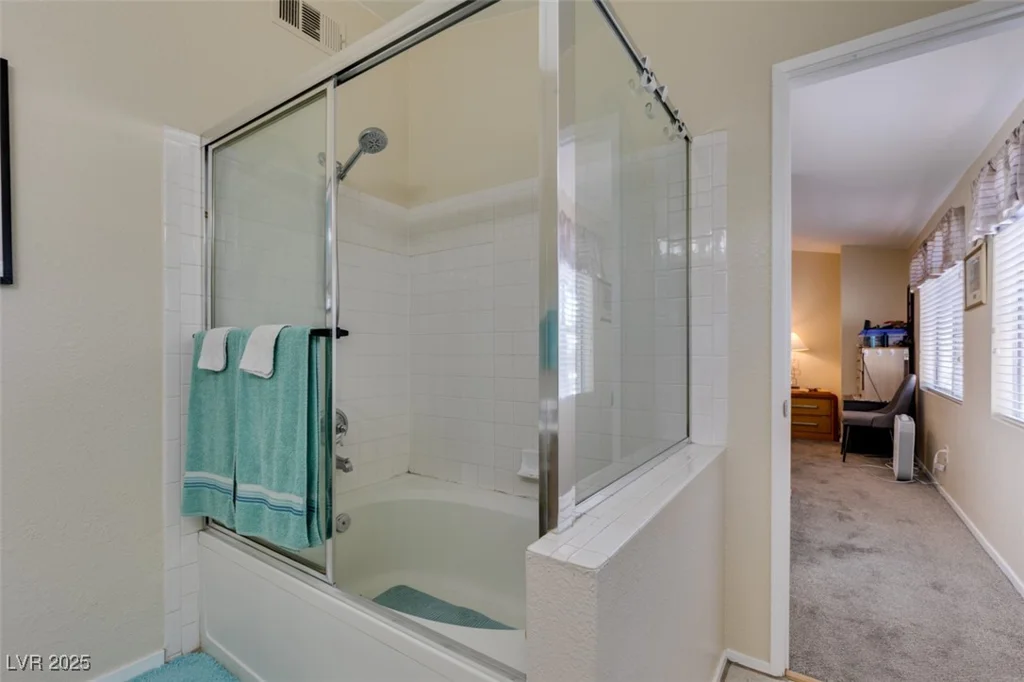 5415 Harmon, Las Vegas, NV 89103