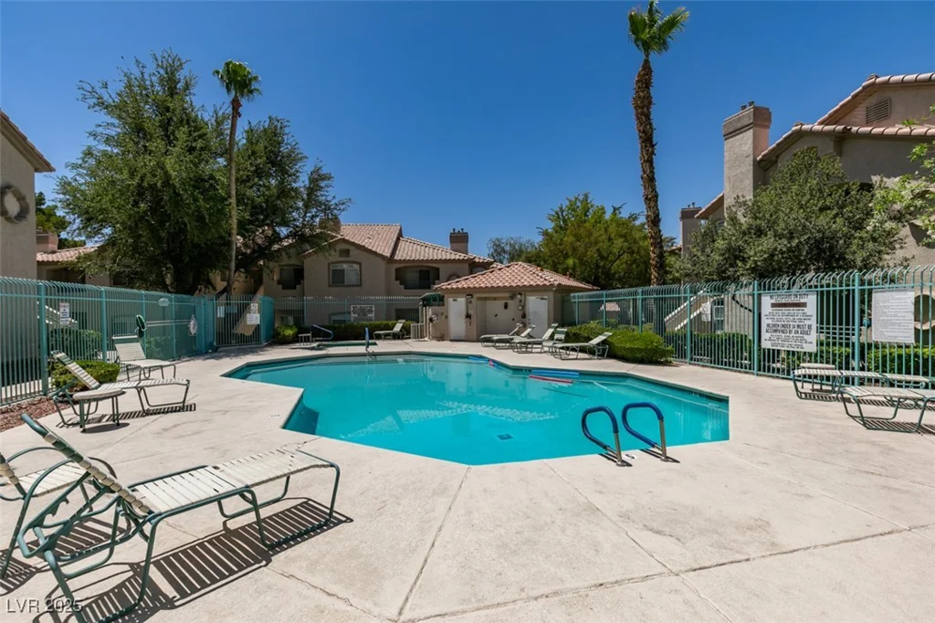 5415 Harmon, Las Vegas, NV 89103