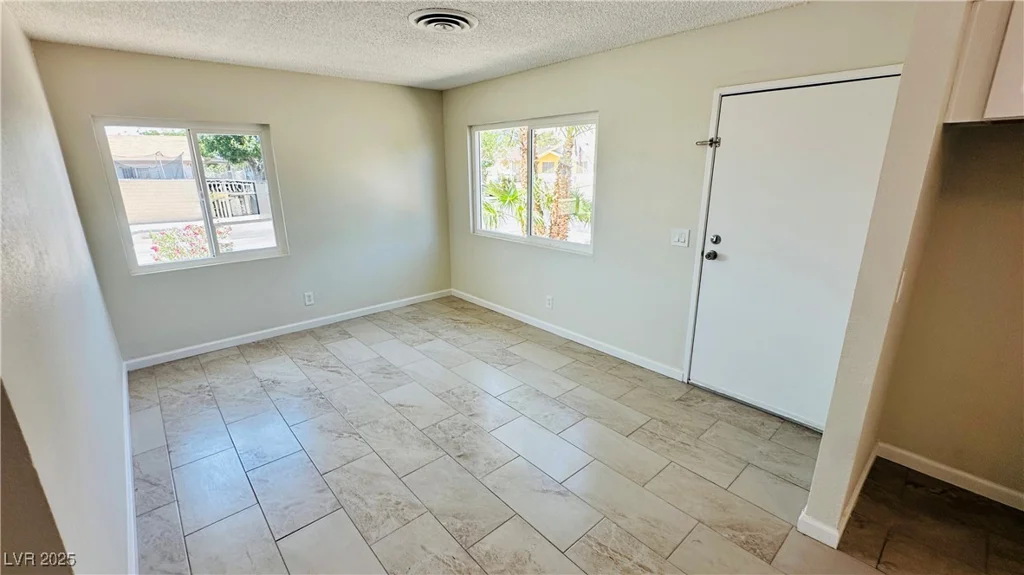 4238 Boratko, Las Vegas, NV 89115