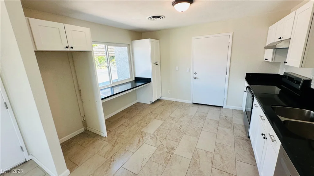 4238 Boratko, Las Vegas, NV 89115