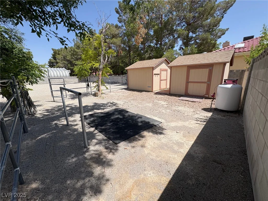 7385 Severence, Las Vegas, NV 89131