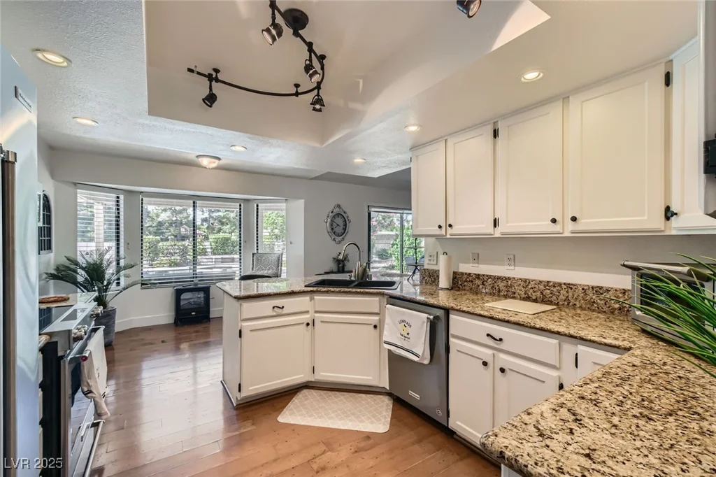 7385 Severence, Las Vegas, NV 89131