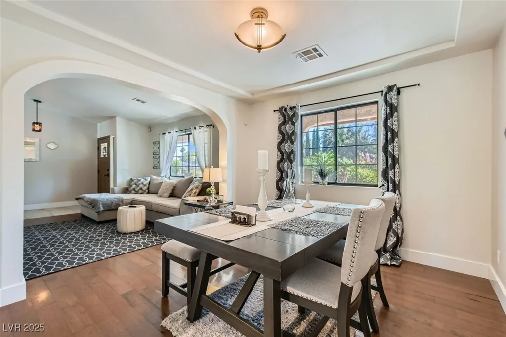 7385 Severence, Las Vegas, NV 89131