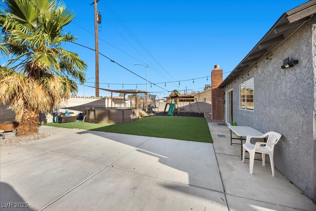 2088 Miner, Las Vegas, NV 89104