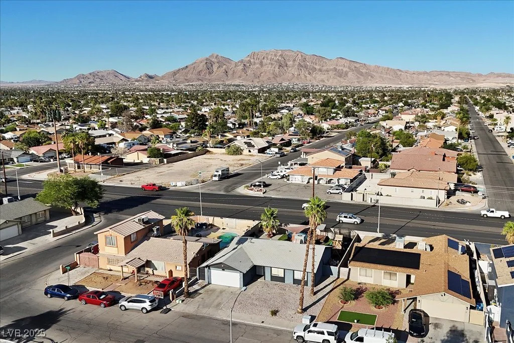 2088 Miner, Las Vegas, NV 89104