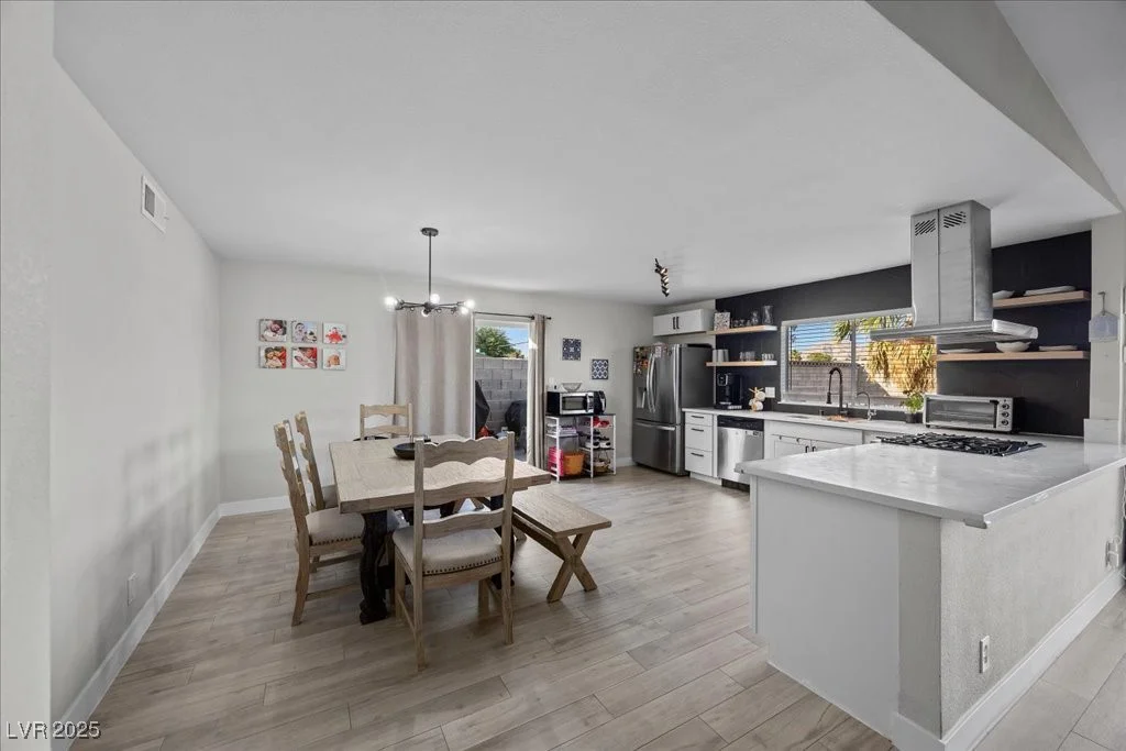 2088 Miner, Las Vegas, NV 89104