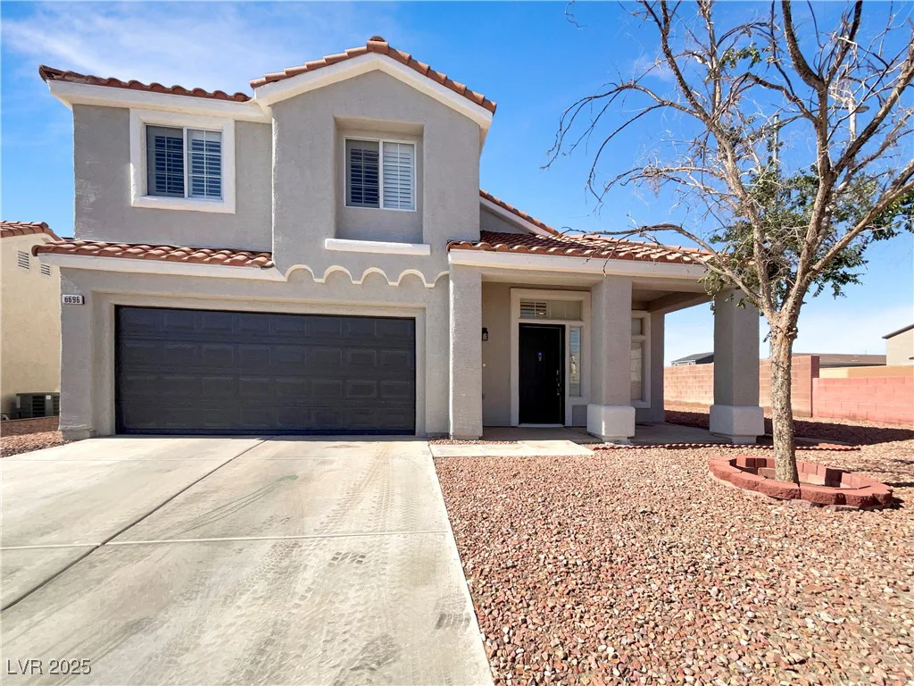 6696 Merced Lake, Las Vegas, NV 89156