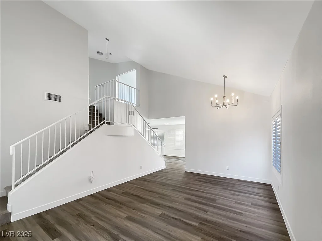 6696 Merced Lake, Las Vegas, NV 89156