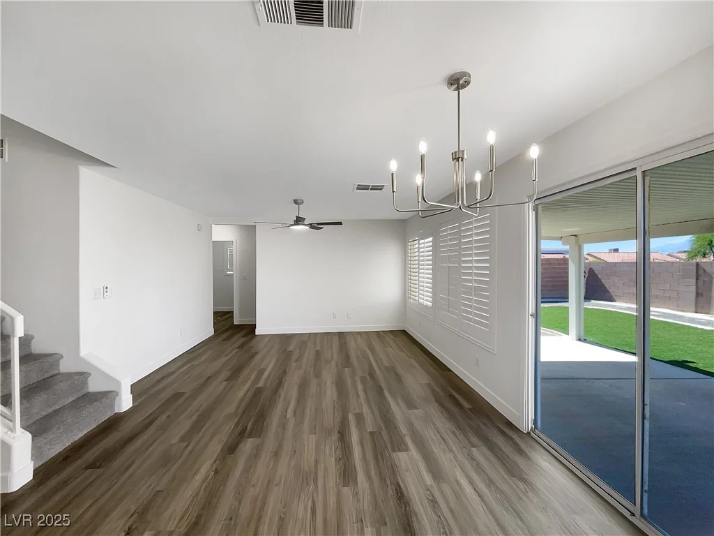 6696 Merced Lake, Las Vegas, NV 89156