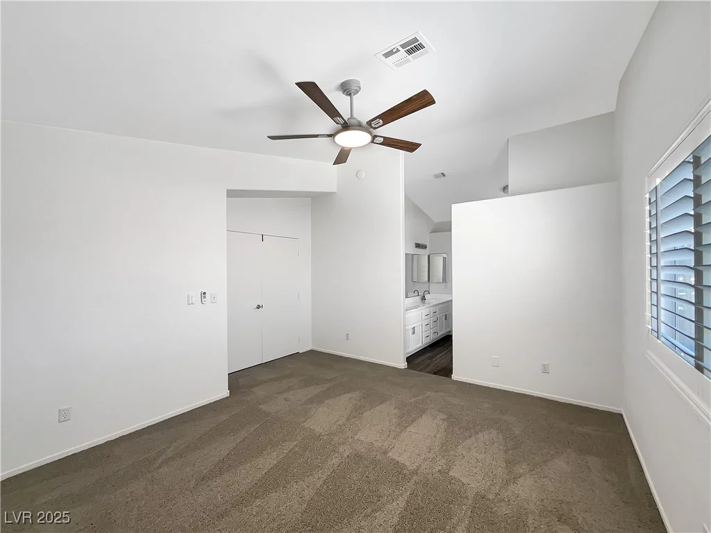 6696 Merced Lake, Las Vegas, NV 89156