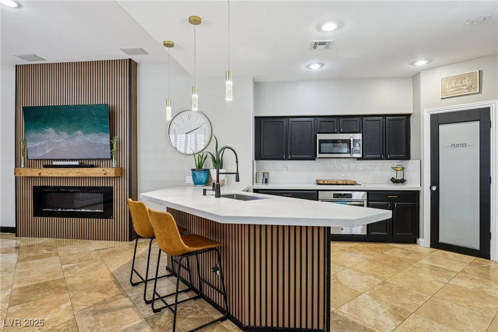 10381 Borah Park, Las Vegas, NV 89178