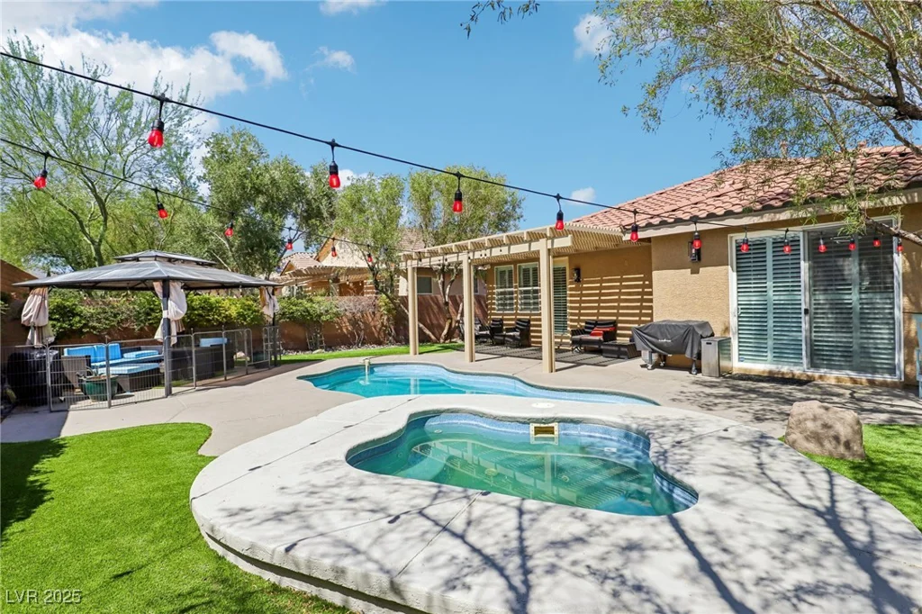 10381 Borah Park, Las Vegas, NV 89178