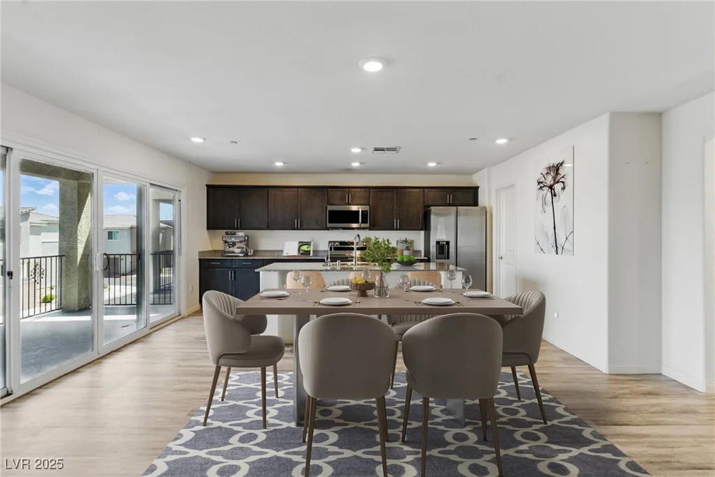 6850 Magenta Moon, North Las Vegas, NV 89086