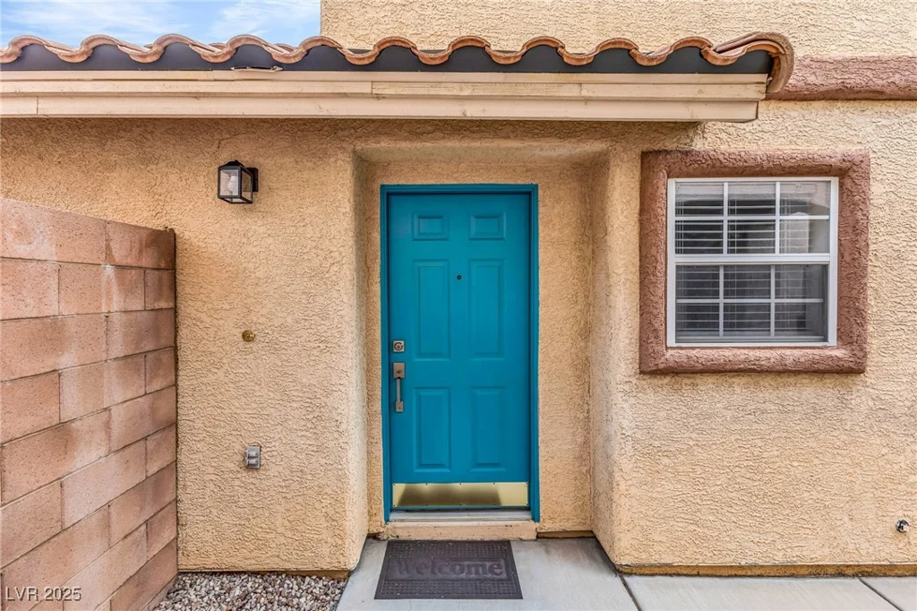 11016 Meadow Leaf, Las Vegas, NV 89144