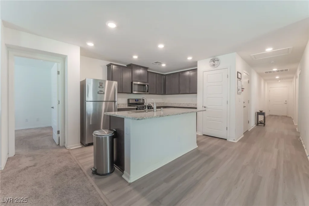 518 Descubir, North Las Vegas, NV 89081