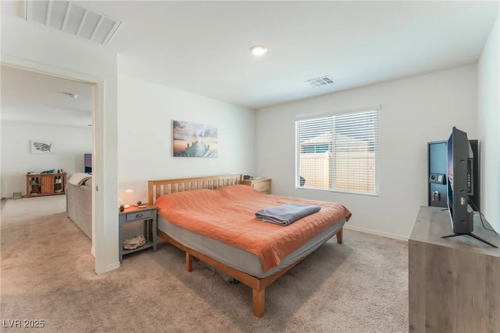 518 Descubir, North Las Vegas, NV 89081