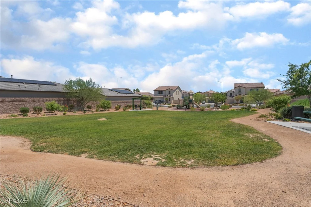 518 Descubir, North Las Vegas, NV 89081