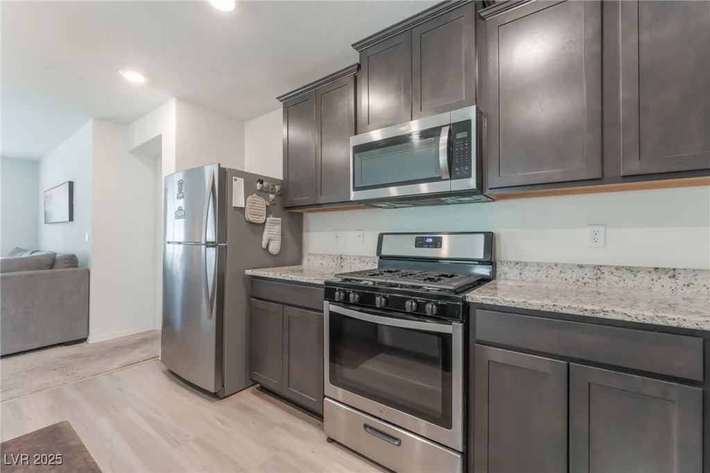 518 Descubir, North Las Vegas, NV 89081