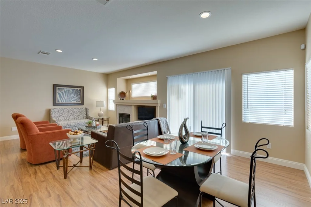 10243 Songsparrow, Las Vegas, NV 89135