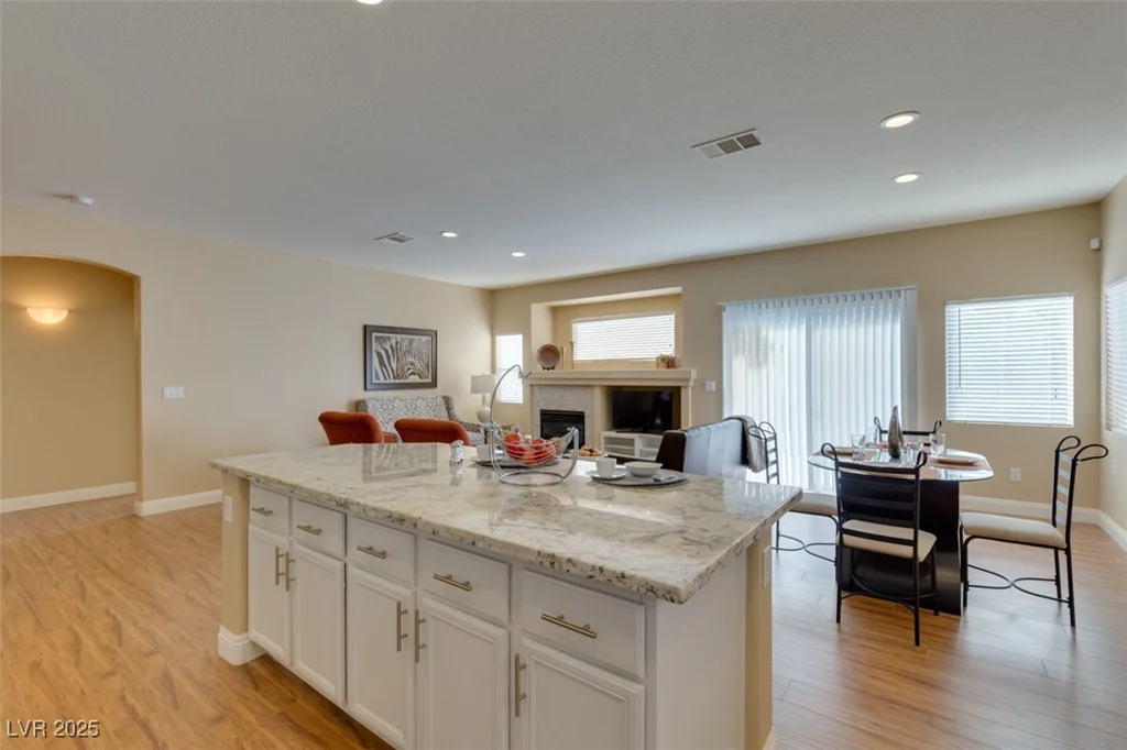 10243 Songsparrow, Las Vegas, NV 89135