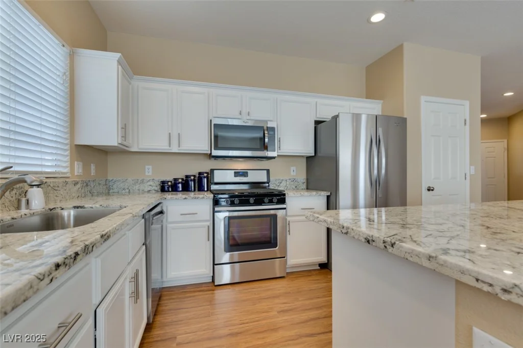10243 Songsparrow, Las Vegas, NV 89135