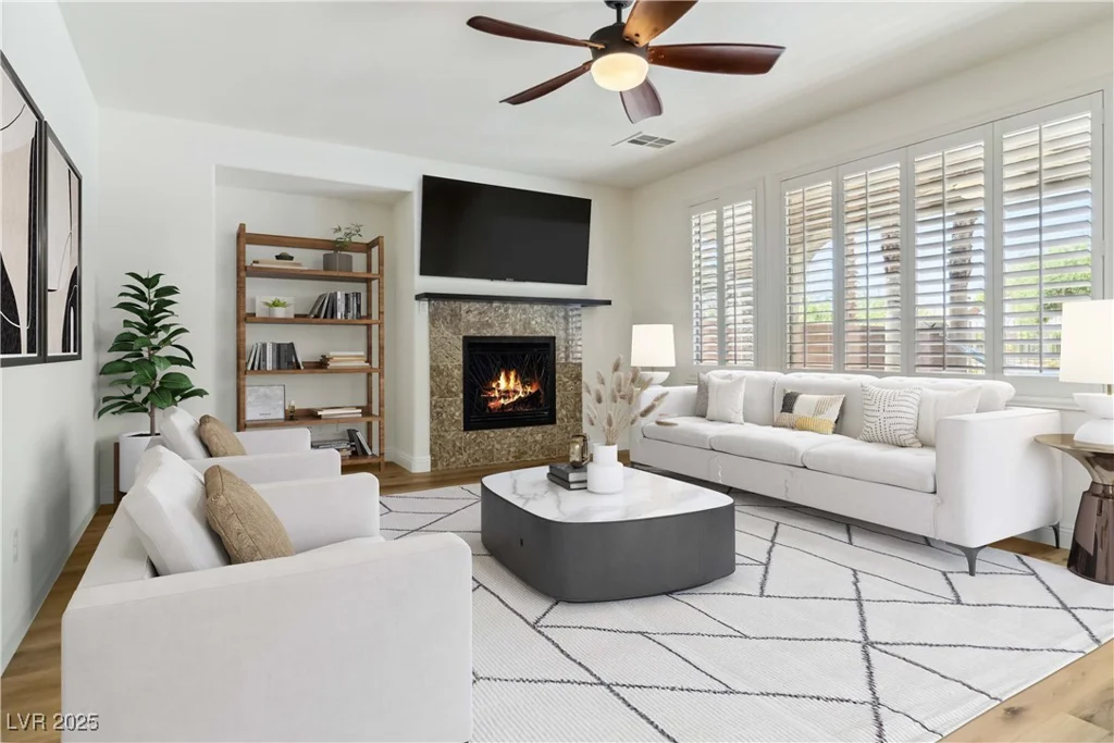 6921 Puetollano, North Las Vegas, NV 89084