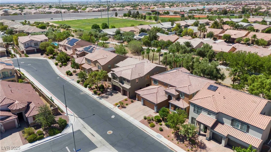 6921 Puetollano, North Las Vegas, NV 89084