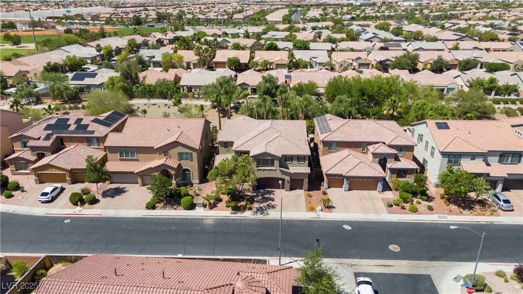 6921 Puetollano, North Las Vegas, NV 89084