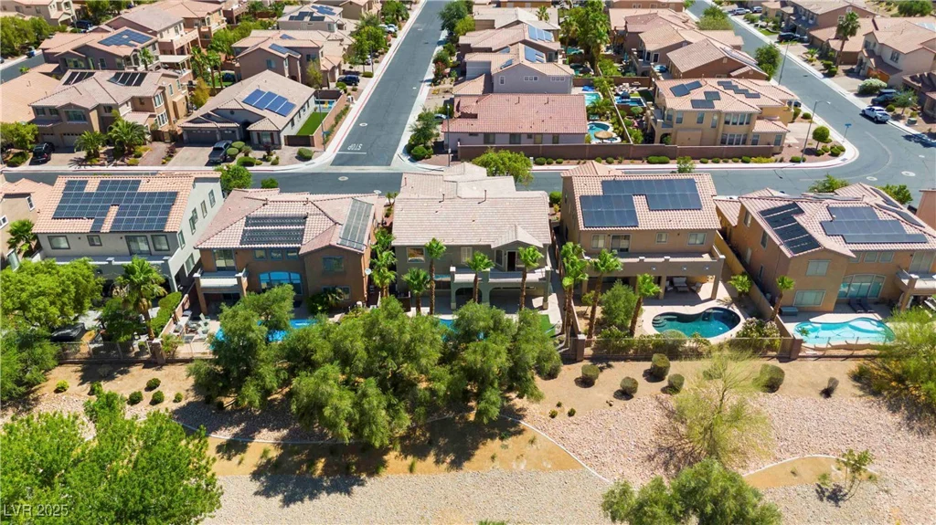 6921 Puetollano, North Las Vegas, NV 89084