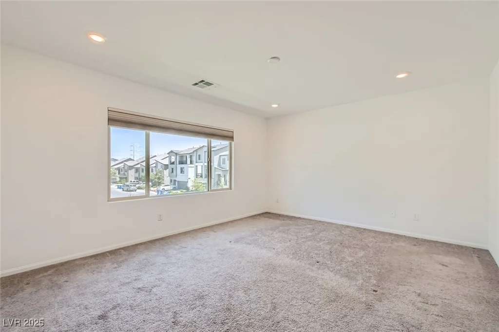 5804 Gossamer Stone, Las Vegas, NV 89141