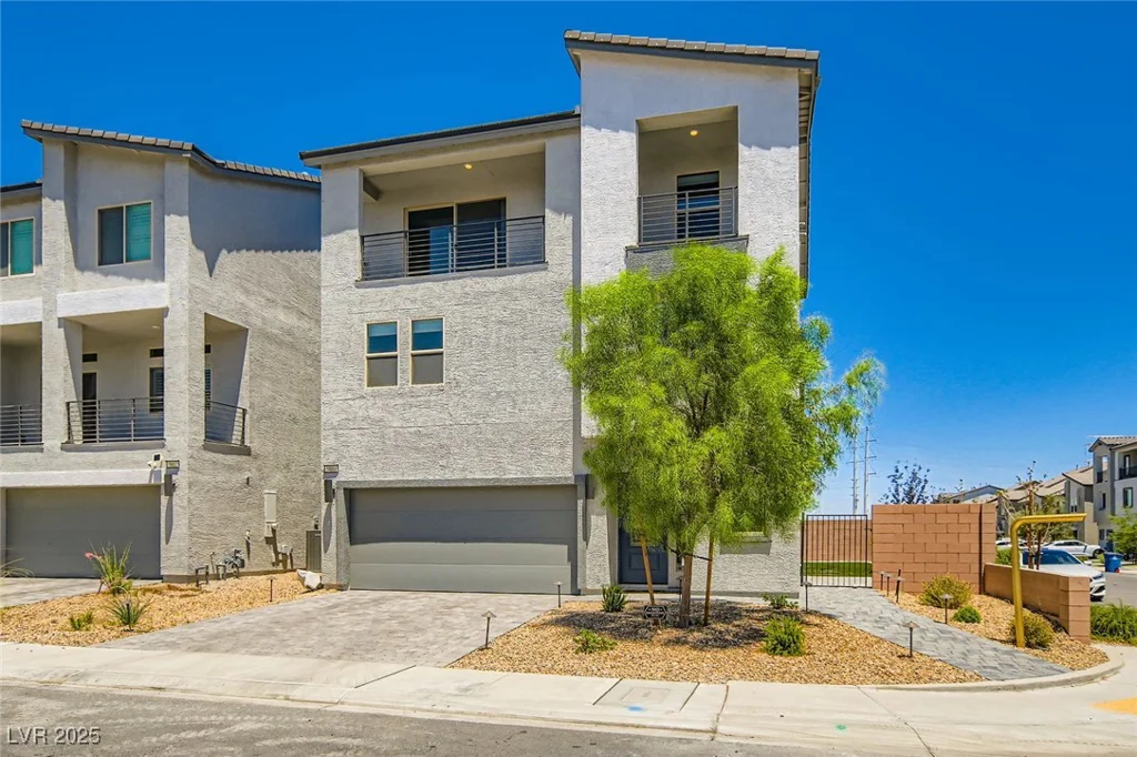 5804 Gossamer Stone, Las Vegas, NV 89141