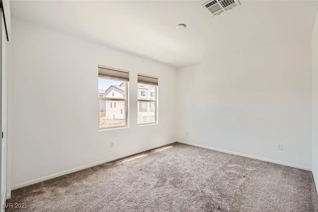 5804 Gossamer Stone, Las Vegas, NV 89141