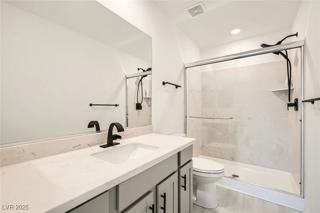 5804 Gossamer Stone, Las Vegas, NV 89141