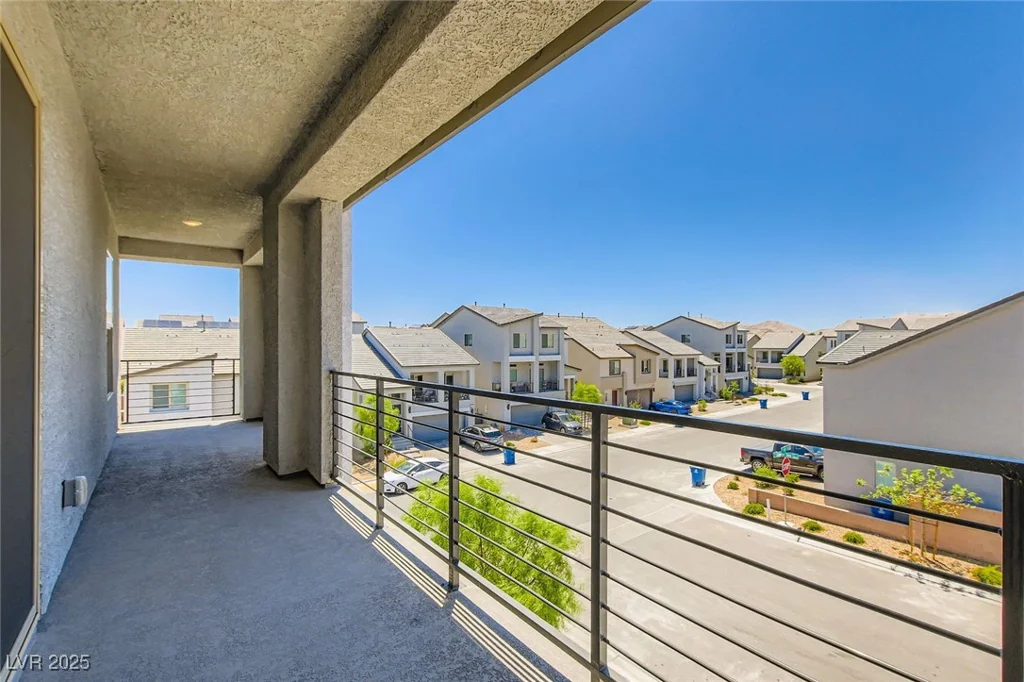 5804 Gossamer Stone, Las Vegas, NV 89141